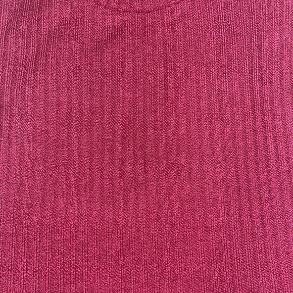 Vest only….maroon ribbed vest. - Picture 2 of 6
